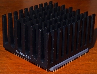 Intel Pentium 90MHz CPU (Goldcap) A80502-90 sSpec: SX957 inklusive Kühler, Malay 1993